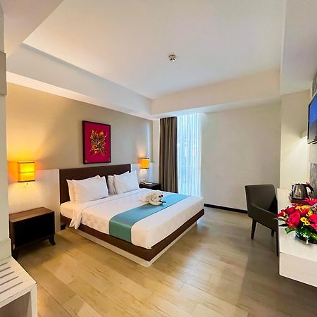 Luxury Malioboro Hotel Jogyakarta Zewnętrze zdjęcie