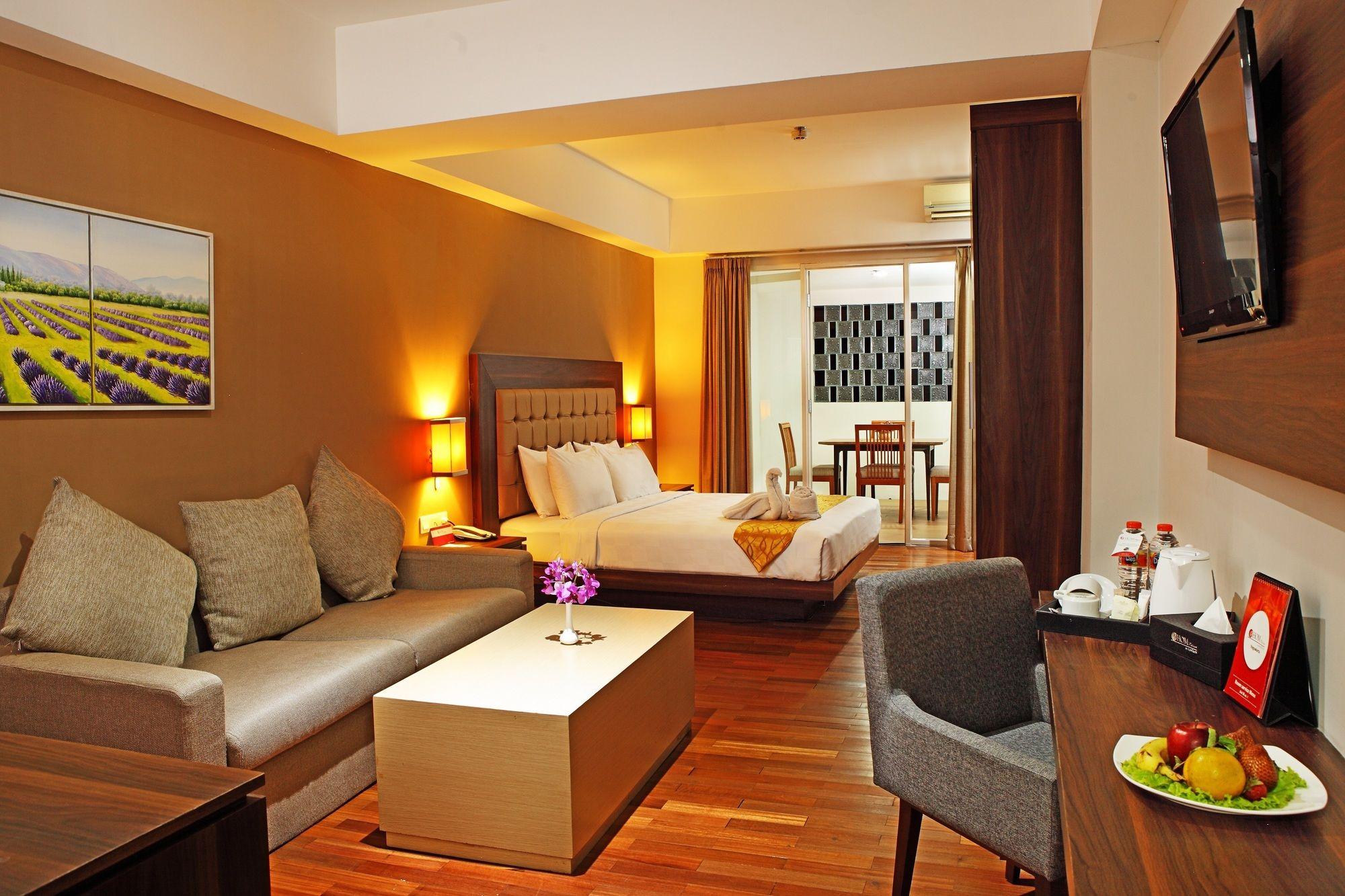 Luxury Malioboro Hotel Jogyakarta Zewnętrze zdjęcie