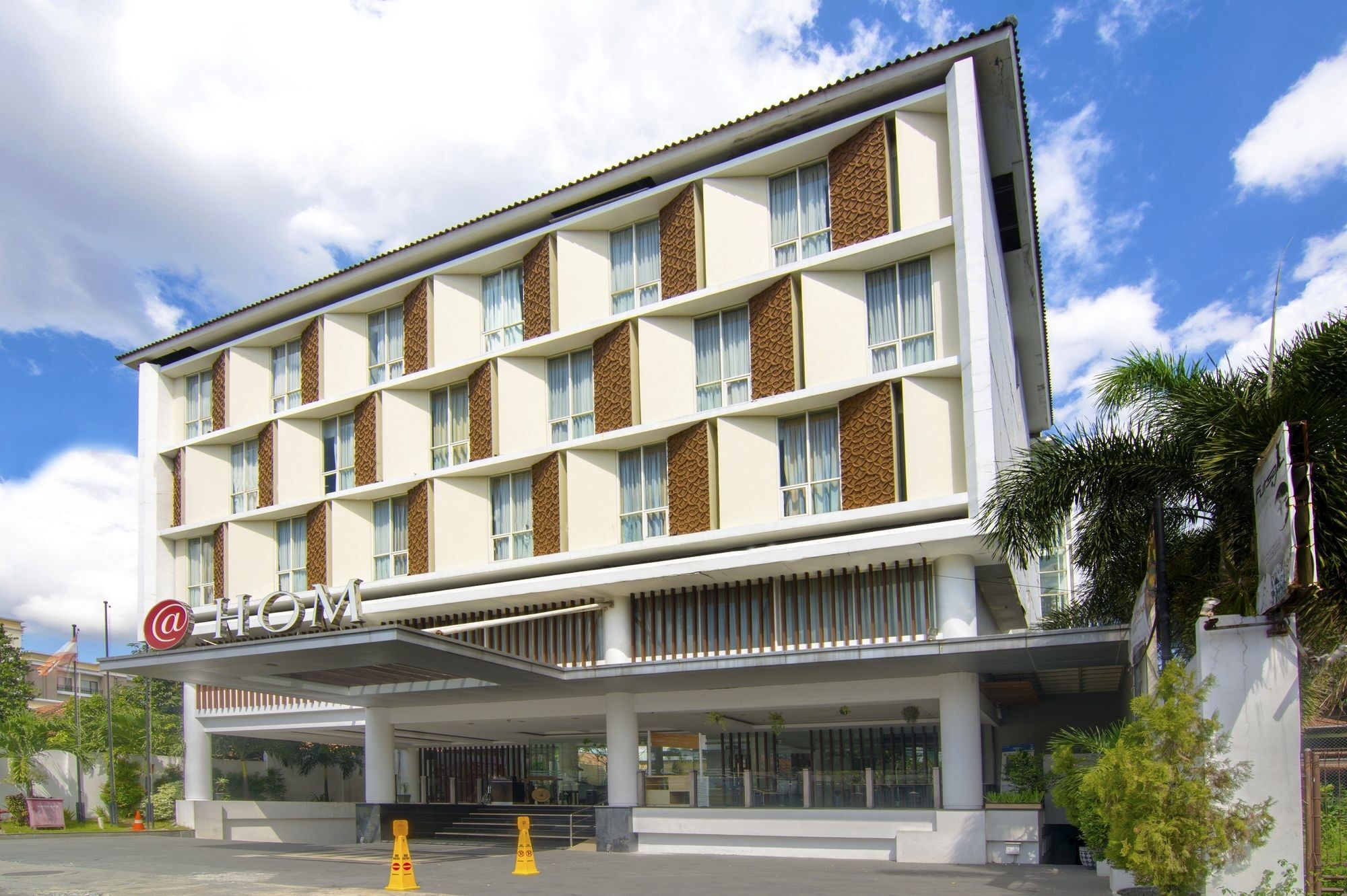 Luxury Malioboro Hotel Jogyakarta Zewnętrze zdjęcie
